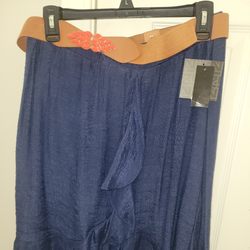 Ladies Skirt